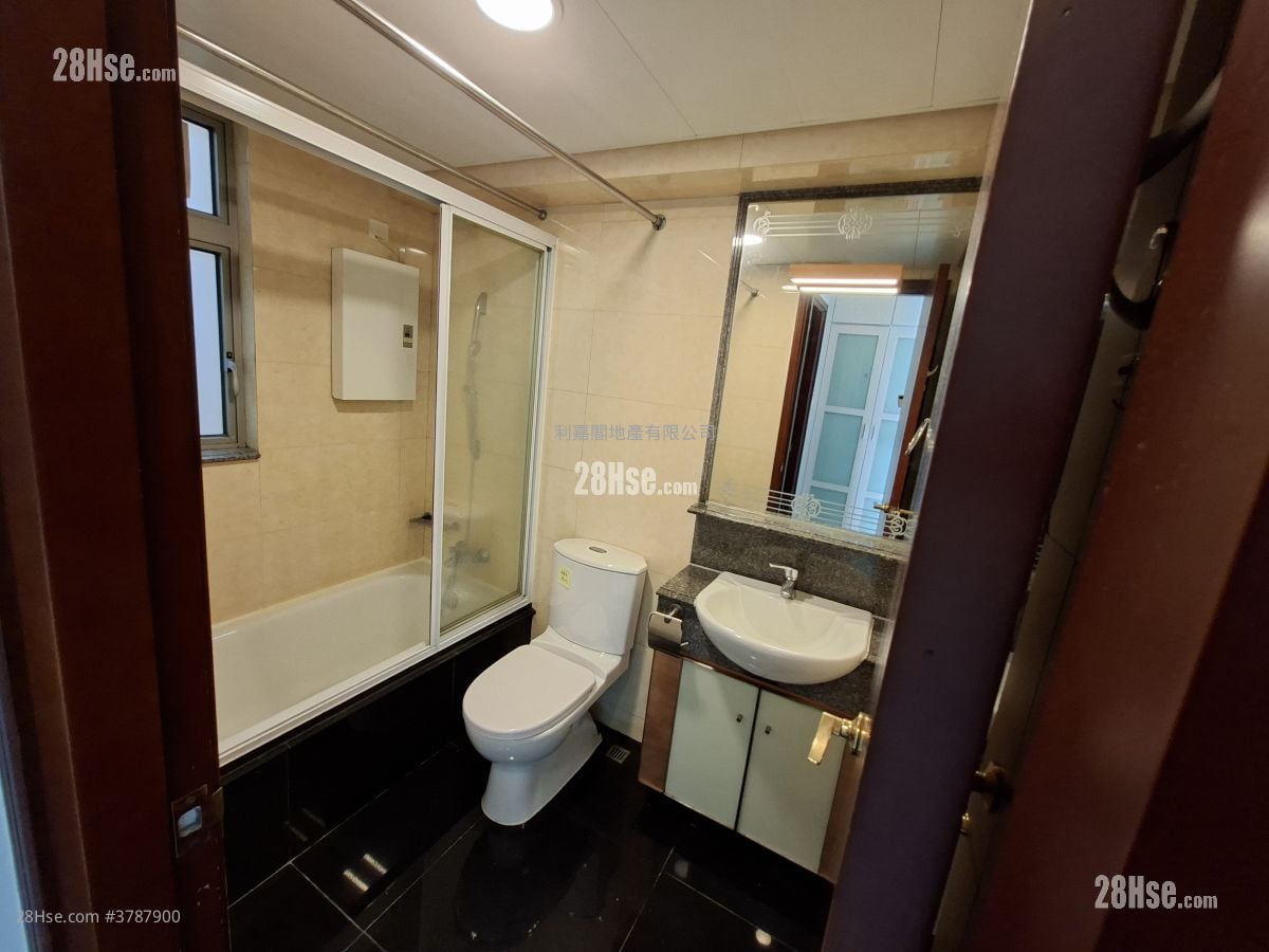 The Merton Sell 2 Bedrooms , 1 Bathroom 482 ft²