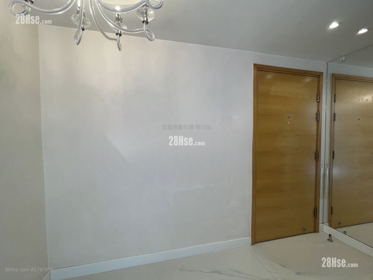 Healthy Gardens Sell 2 Bedrooms , 1 Bathroom 456 ft²