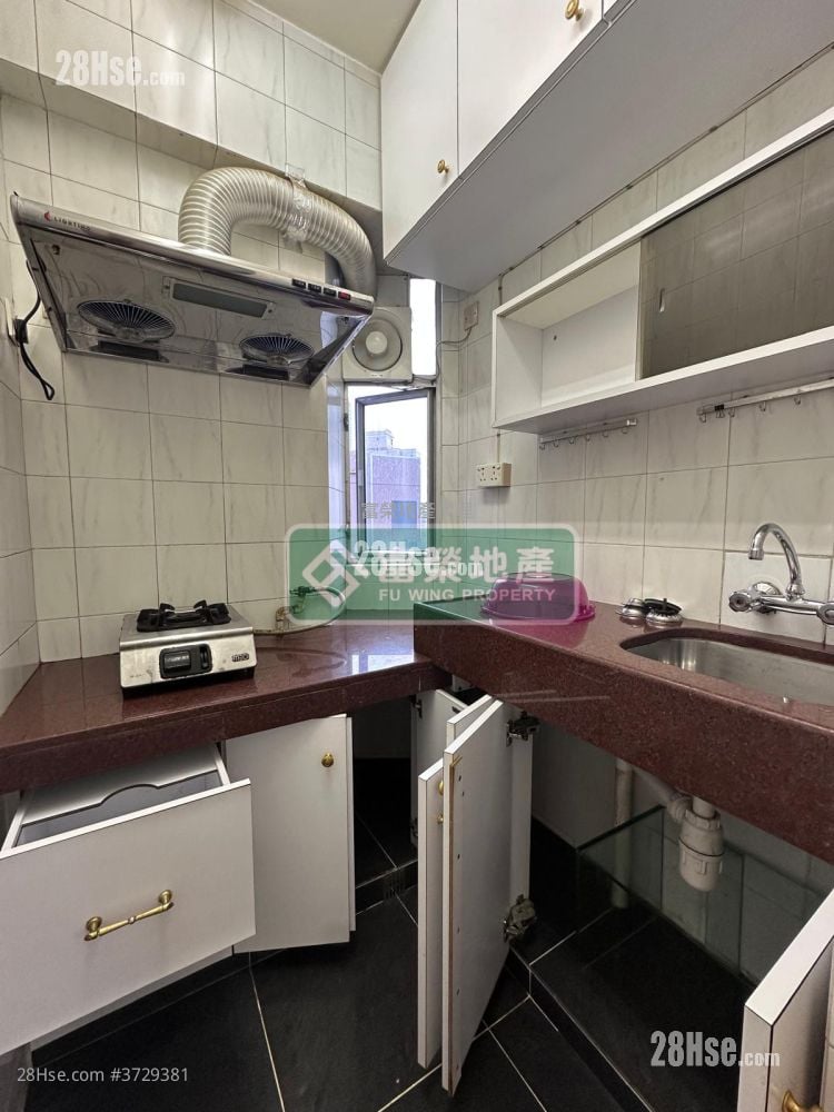 鸿都大厦 租盘 2 房 , 1 浴室 318 平方尺