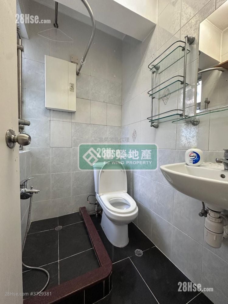 鸿都大厦 租盘 2 房 , 1 浴室 318 平方尺