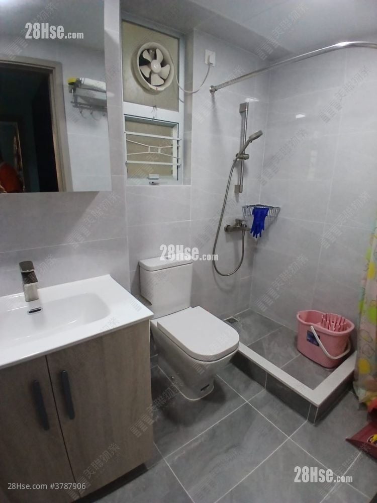 美乐花园 售盘 3 房 695 平方尺