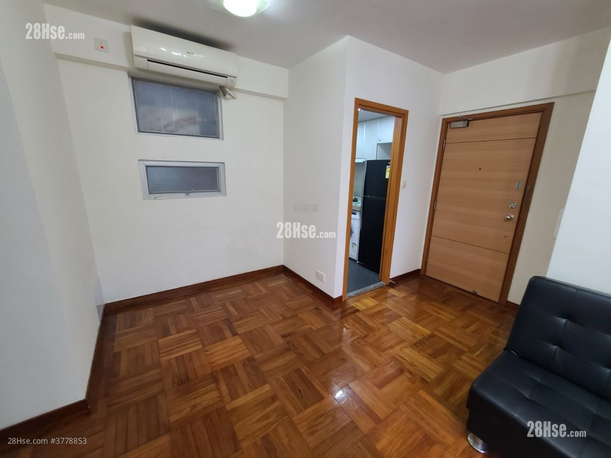 Metro Harbour View Sell 2 Bedrooms , 1 Bathroom 415 ft²