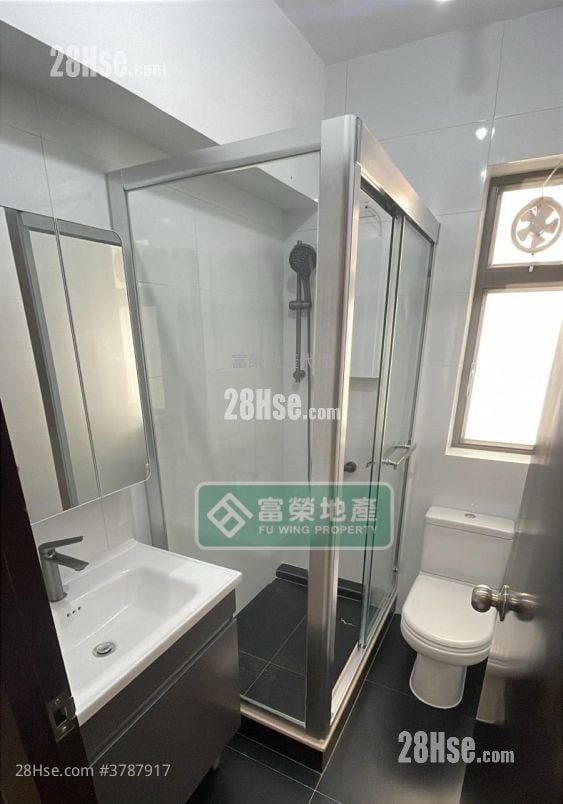 Le Mansion Rental 3 Bedrooms , 1 Bathroom 520 ft²