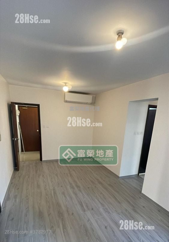 Le Mansion Rental 3 Bedrooms , 1 Bathroom 520 ft²