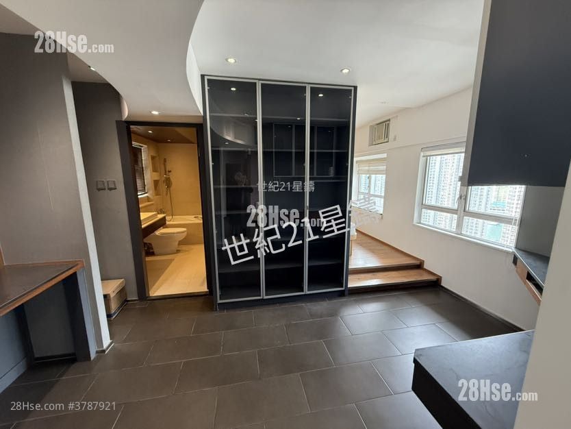 海怡半岛 售盘 1 房 584 平方尺