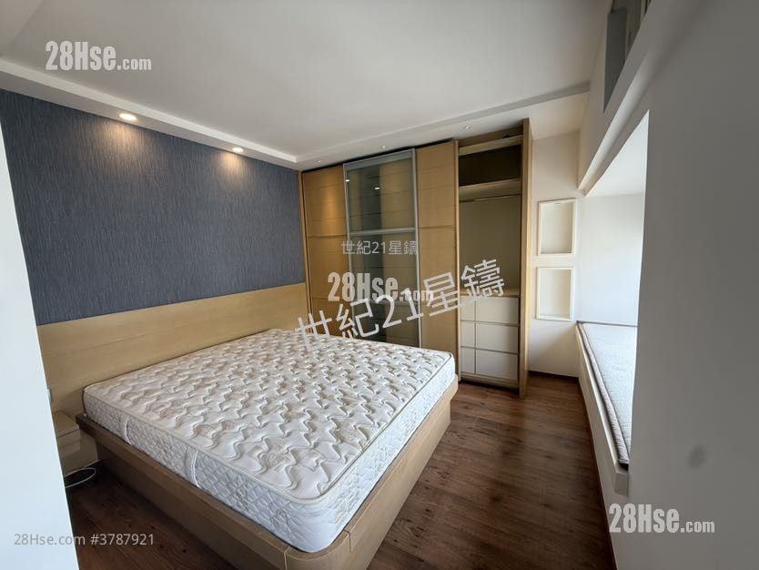 海怡半岛 售盘 1 房 584 平方尺