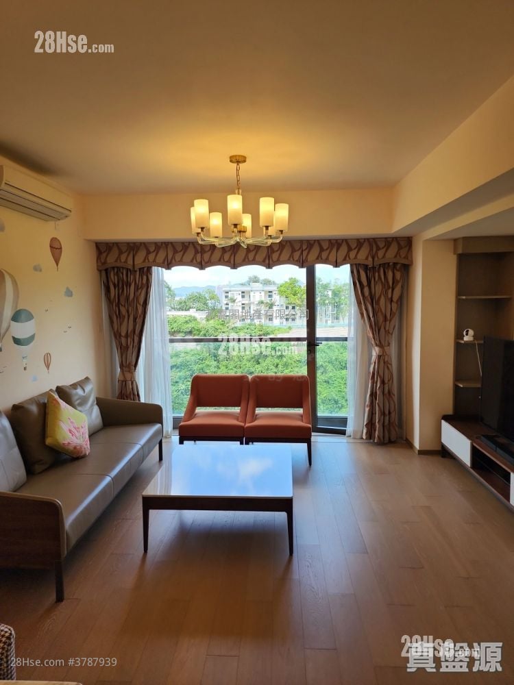 Island Garden Sell 4 Bedrooms 1,188 ft²