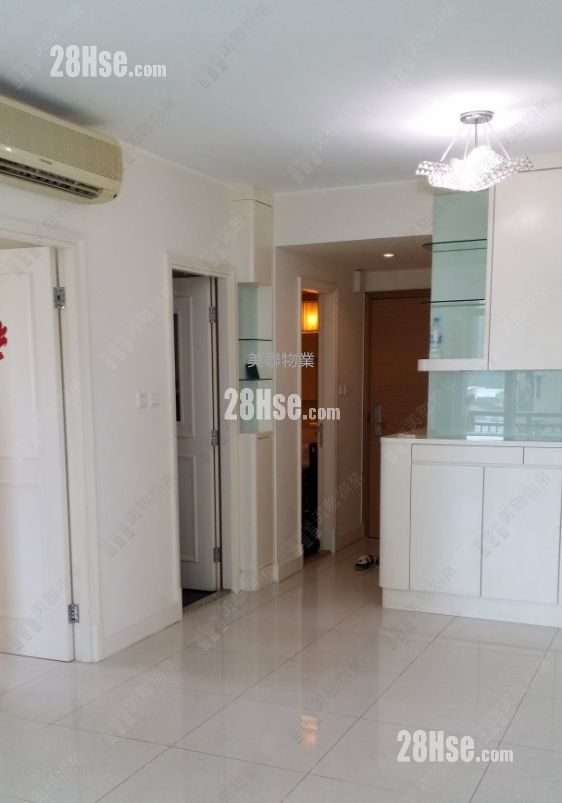 Metro Town Sell 3 Bedrooms , 1 Bathroom 594 ft²