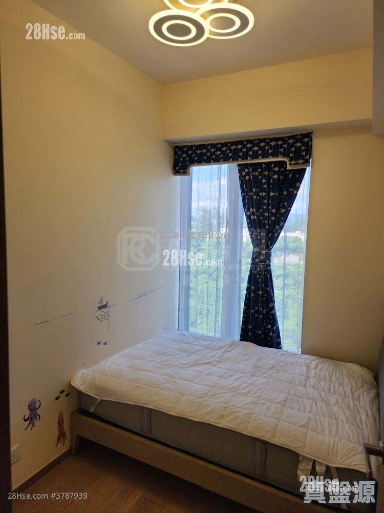 Island Garden Sell 4 Bedrooms 1,188 ft²