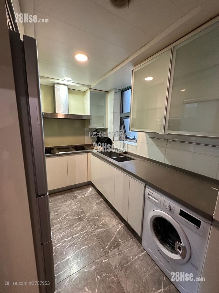 The Palazzo Sell 4 Bedrooms , 3 Bathrooms 1,016 ft²