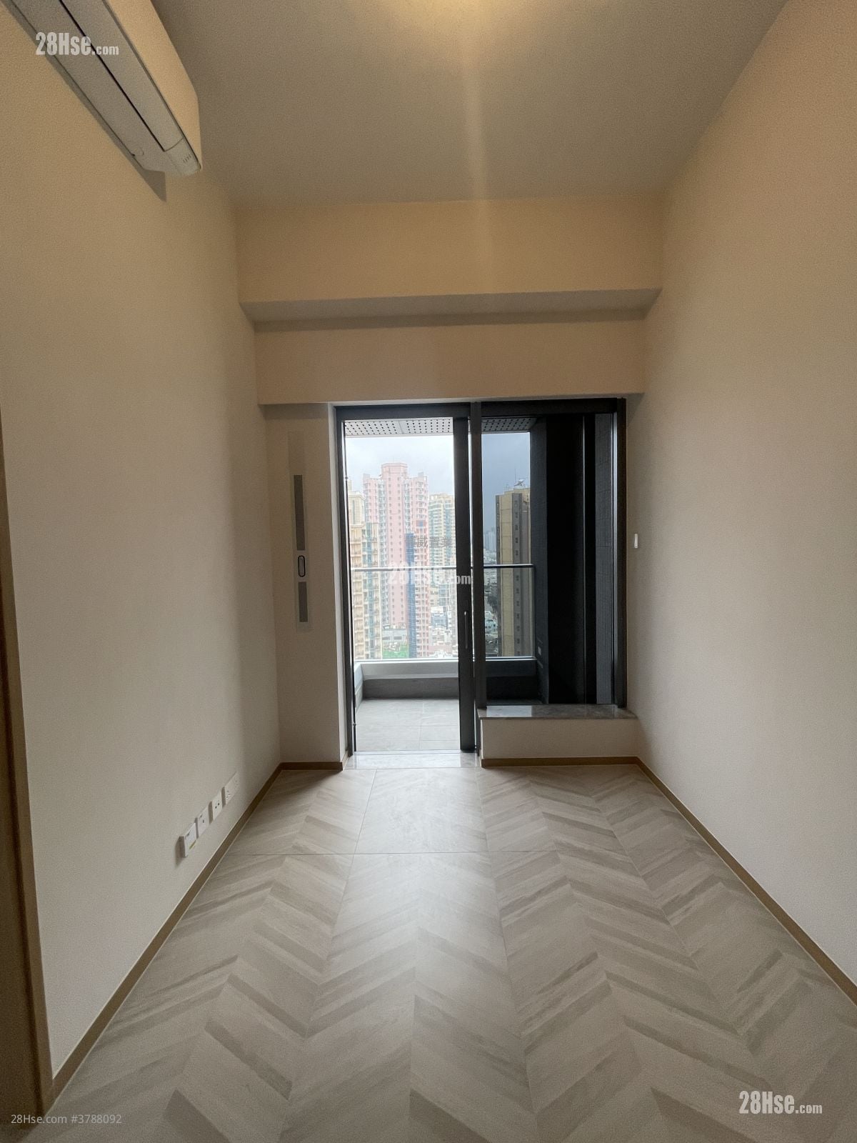 Eight Southpark Rental 1 Bedroom , 1 Bathroom 263 ft²