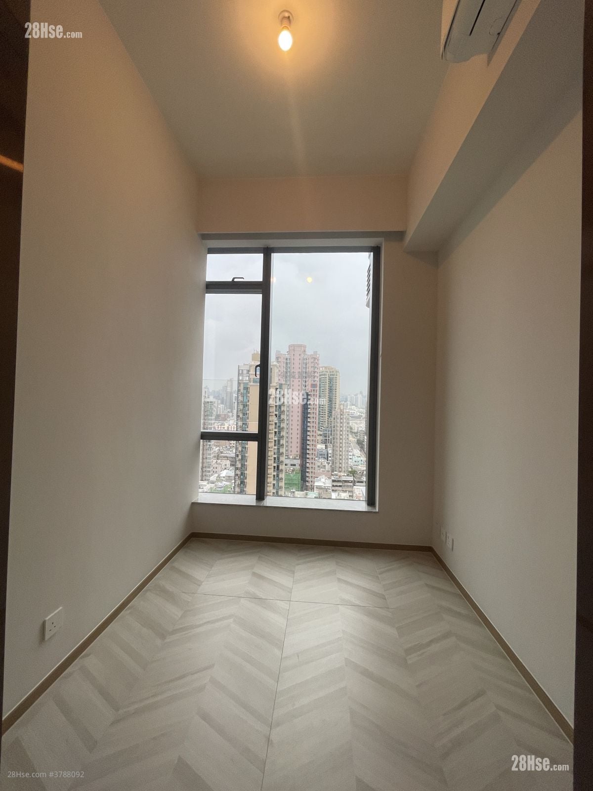 Eight Southpark Rental 1 Bedroom , 1 Bathroom 263 ft²