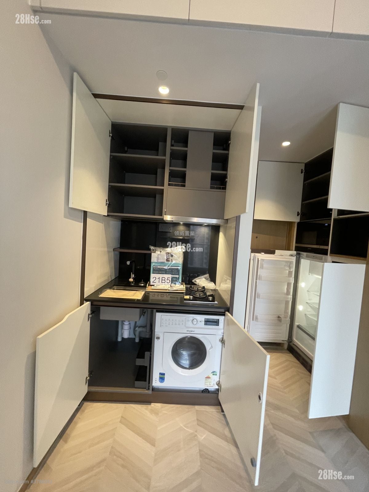 Eight Southpark Rental 1 Bedroom , 1 Bathroom 263 ft²