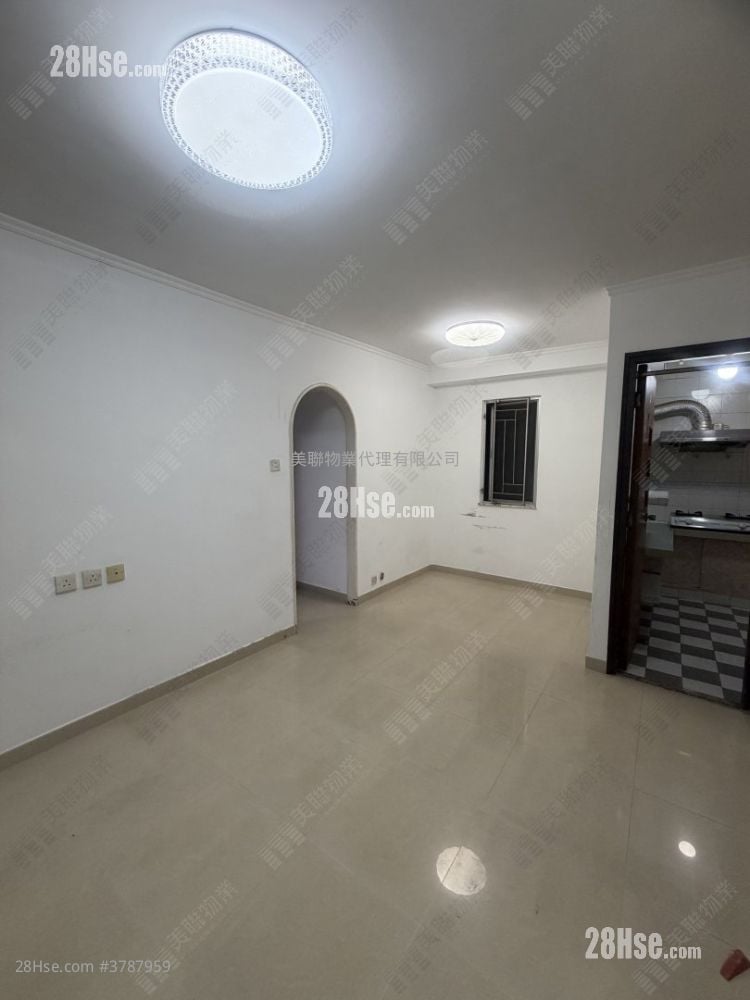 Greenfield Garden Sell 2 Bedrooms , 1 Bathroom 455 ft²