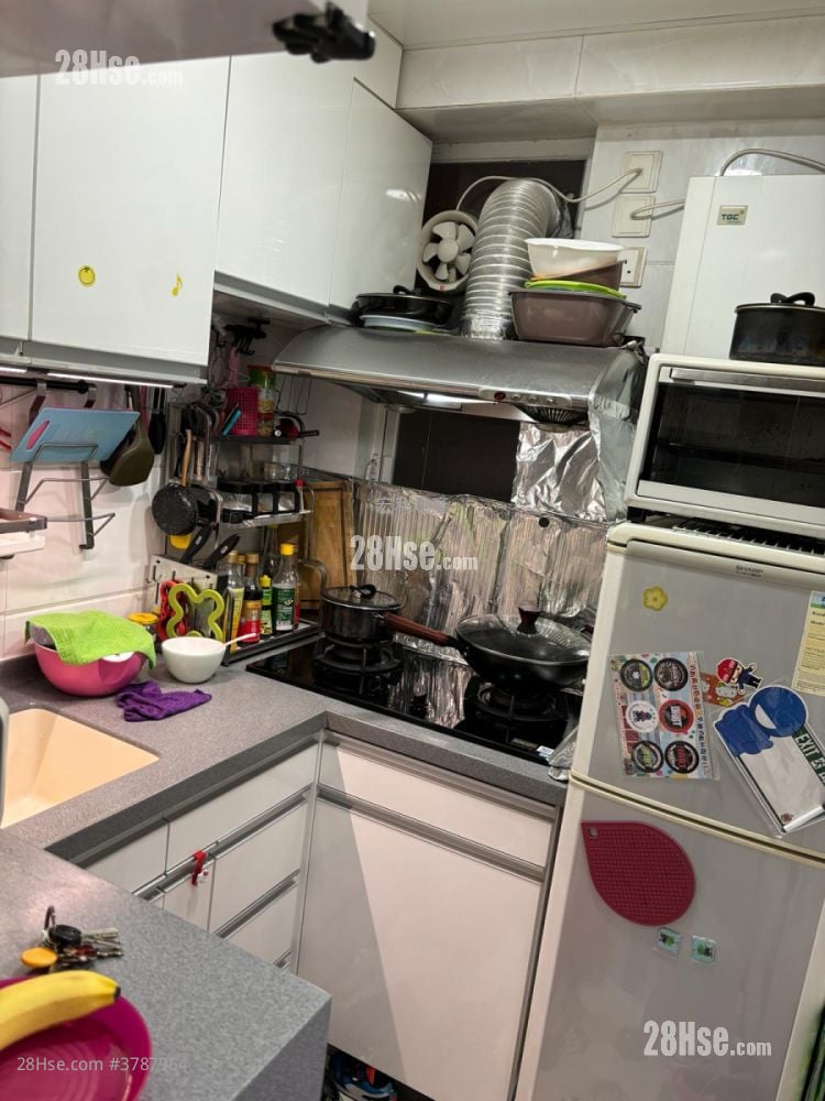 Artland Court Sell 1 Bedroom , 1 Bathroom 309 ft²