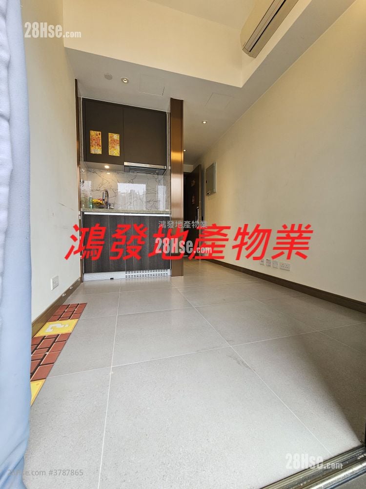 AVA228 租盘 开放式间隔 , 1 浴室 155 平方尺