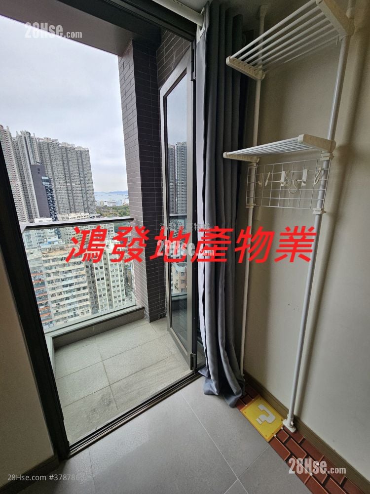 AVA228 租盘 开放式间隔 , 1 浴室 155 平方尺