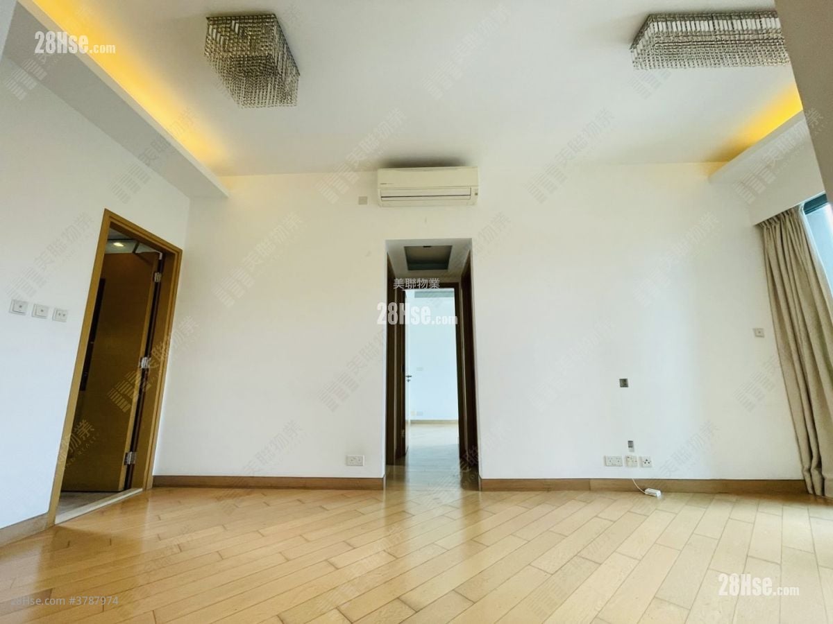 The Wings Sell 3 Bedrooms 708 ft²