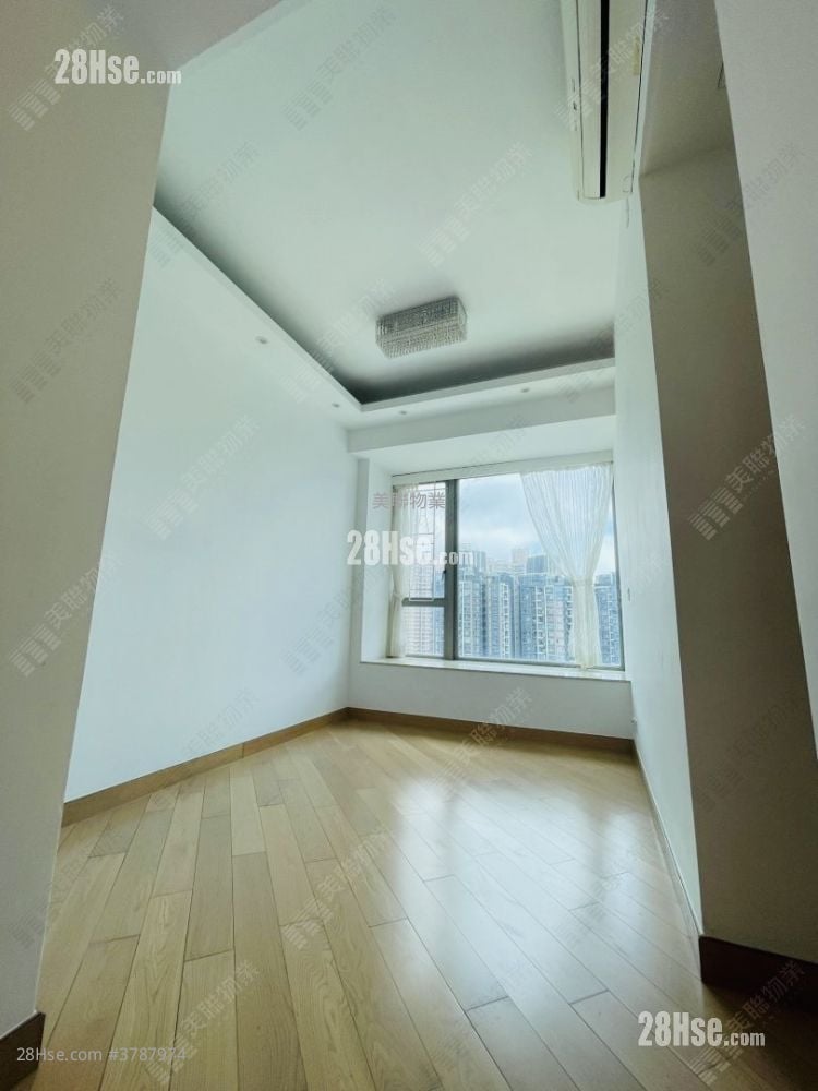 The Wings Sell 3 Bedrooms 708 ft²