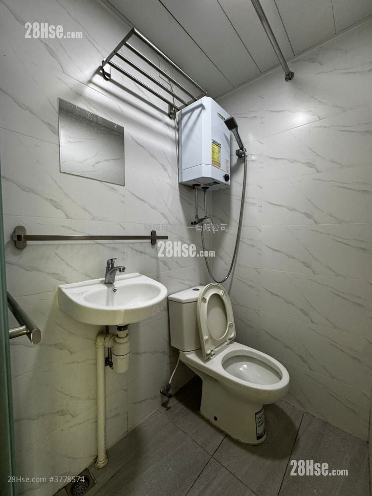 Hong Lok Mansion Rental 1 Bedroom , 1 Bathroom 180 ft²