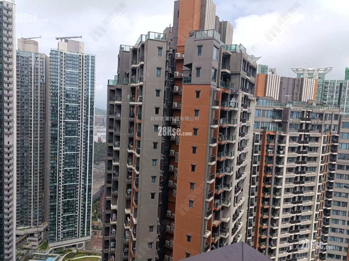 LP6 售盘 1 房 , 1 浴室 377 平方尺