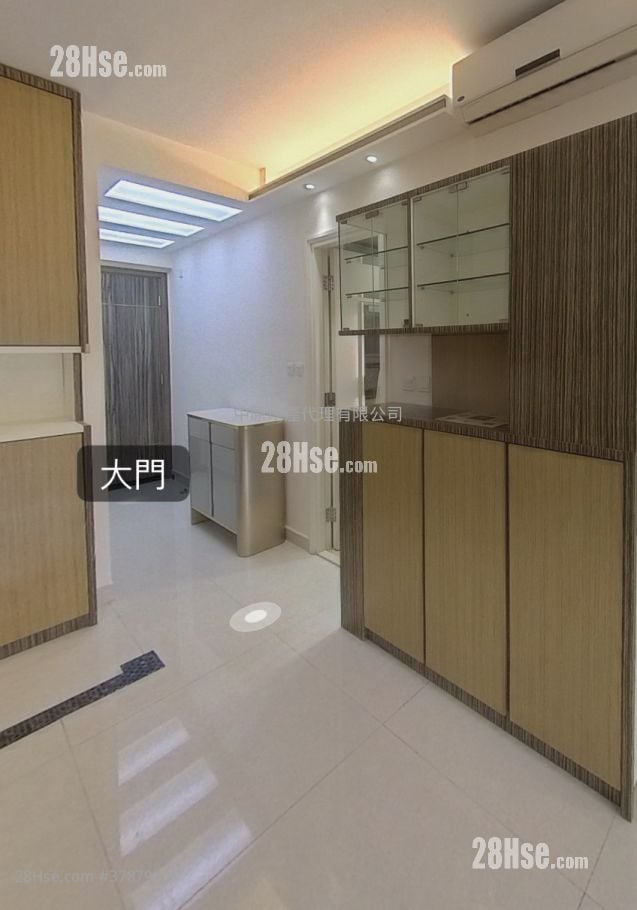 Mont Vert Rental 750 ft²