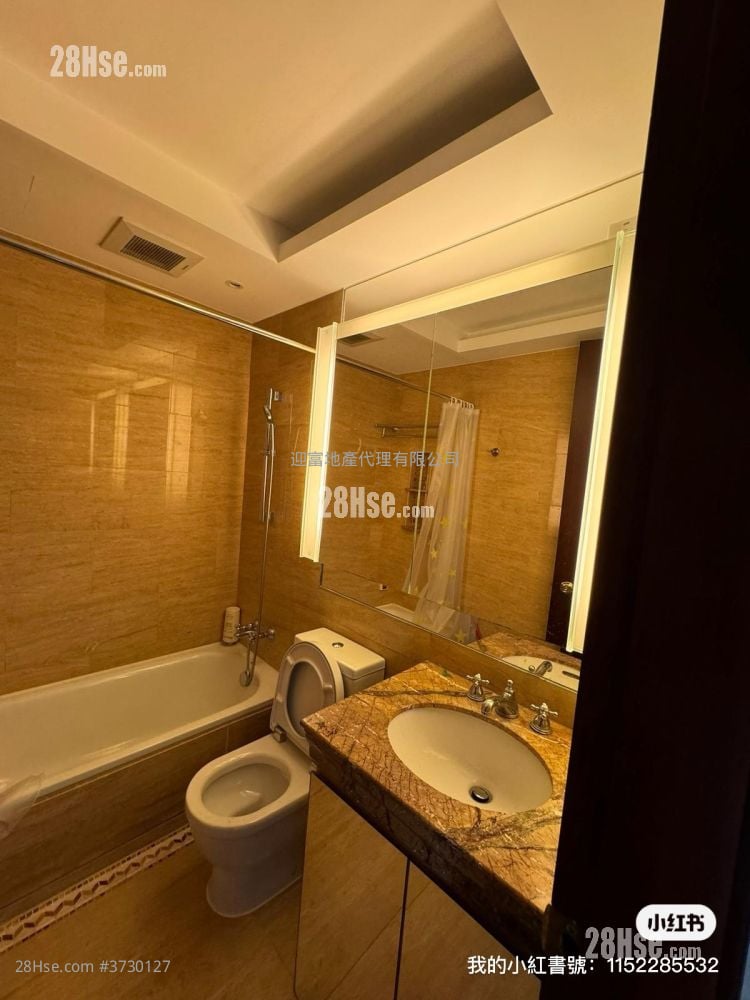 御龙山 租盘 4 房 , 2 浴室 1,847 平方尺