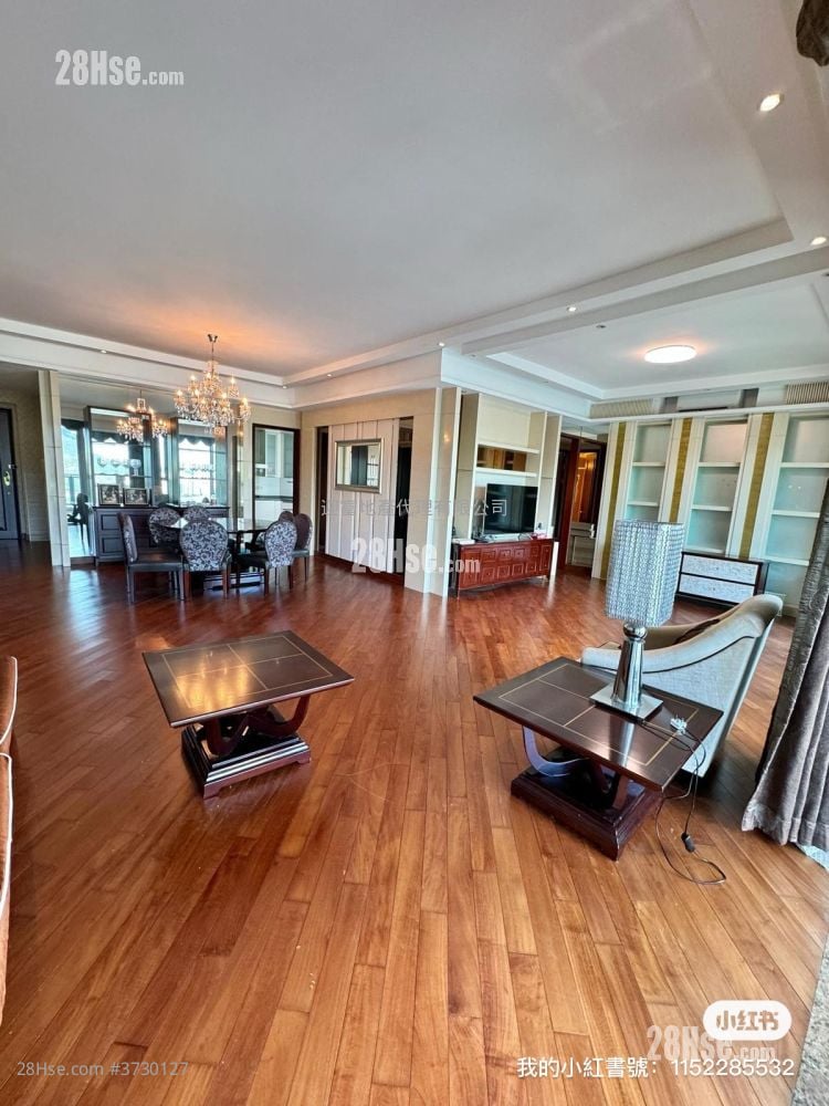 御龙山 租盘 4 房 , 2 浴室 1,847 平方尺