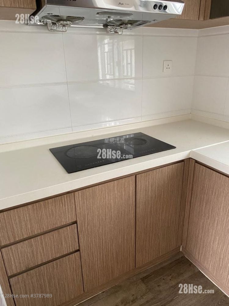 Village Sell 630 ft²