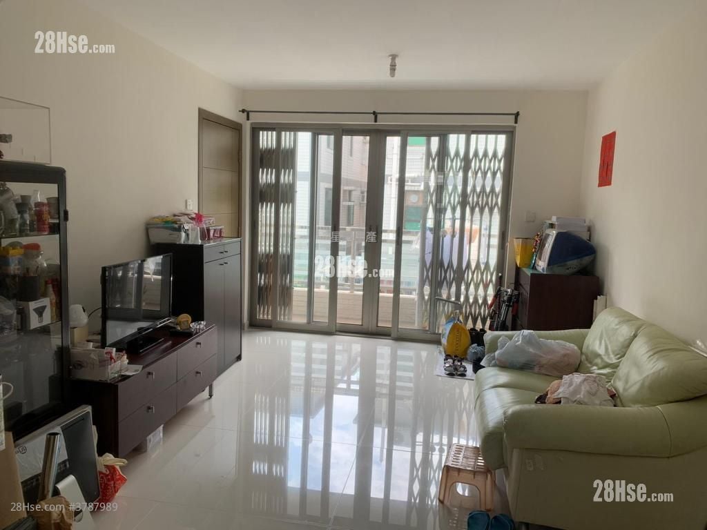 Village Sell 630 ft²