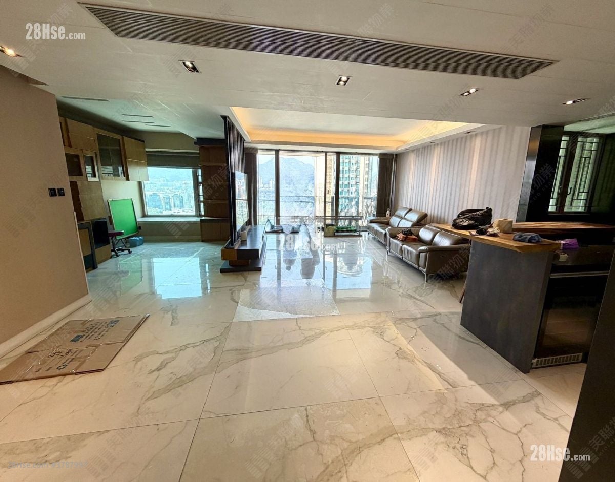 Celestial Heights Rental 1,746 ft²