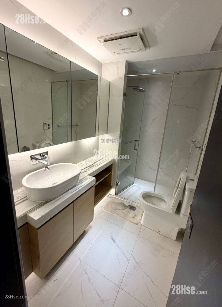 Celestial Heights Rental 1,746 ft²