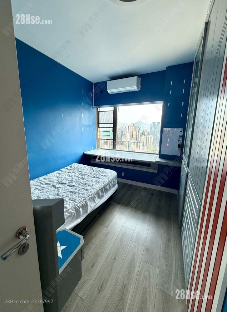 Celestial Heights Rental 1,746 ft²