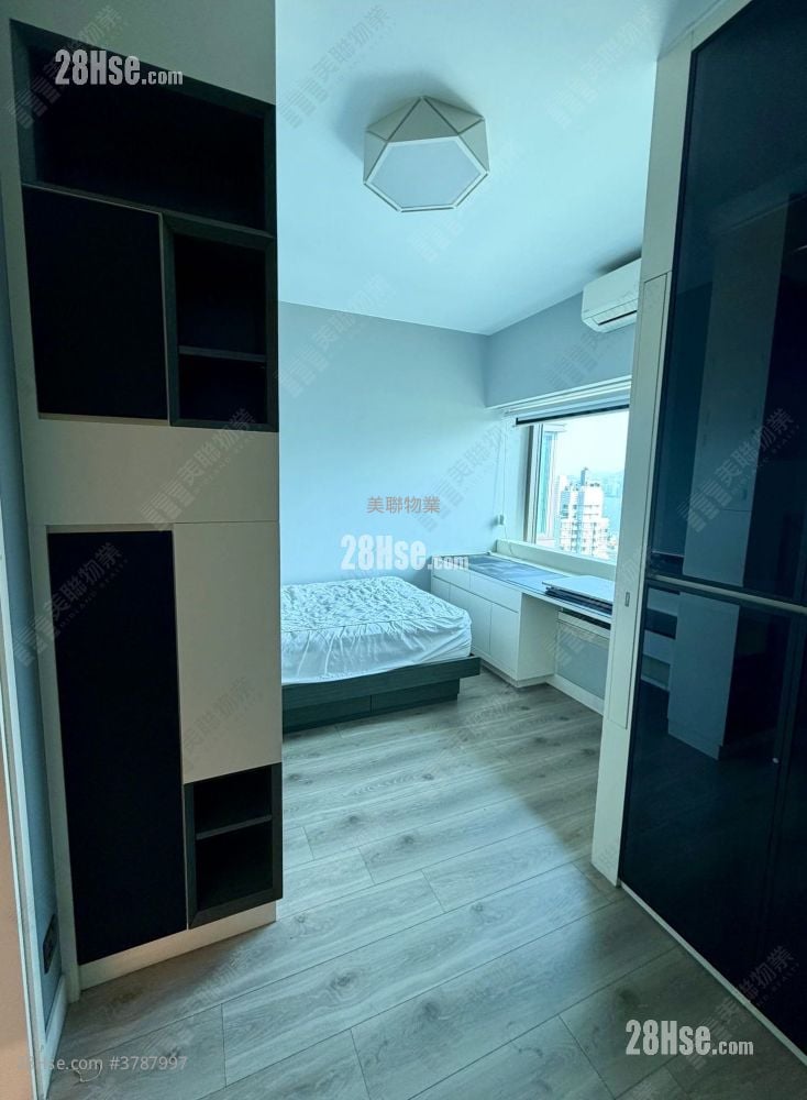 Celestial Heights Rental 1,746 ft²