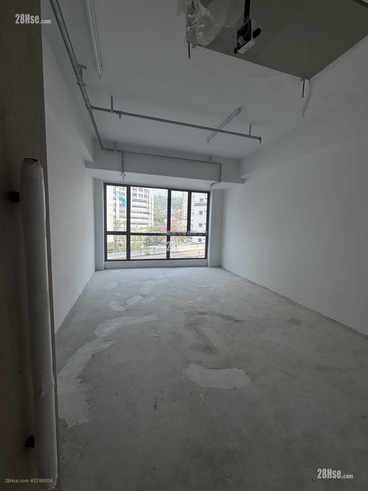 543 Castle Peak Road Kwai Chung Sell