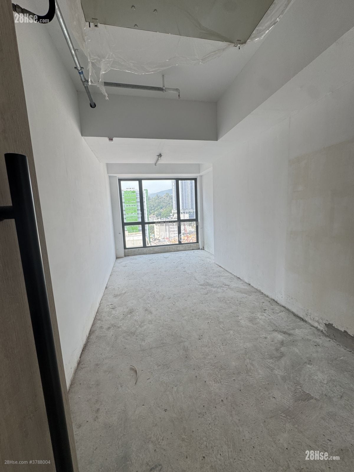 543 Castle Peak Road Kwai Chung Sell