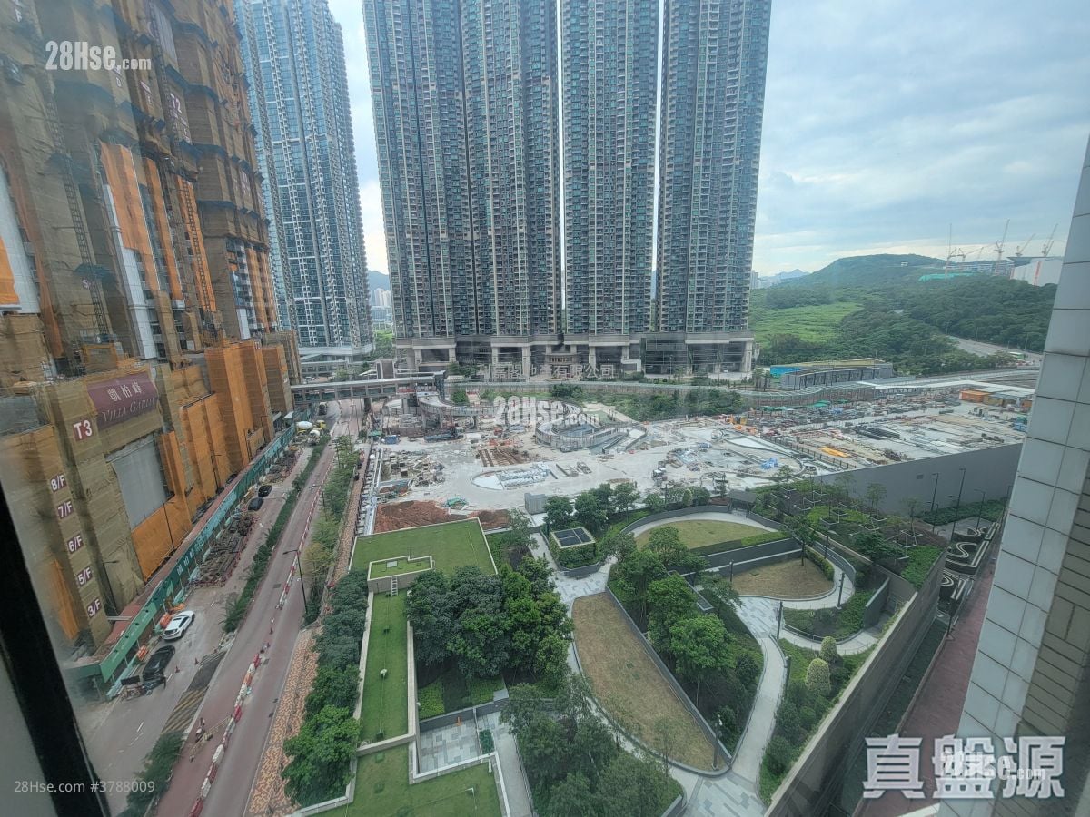 The Capitol Sell 3 Bedrooms , 2 Bathrooms 681 ft²