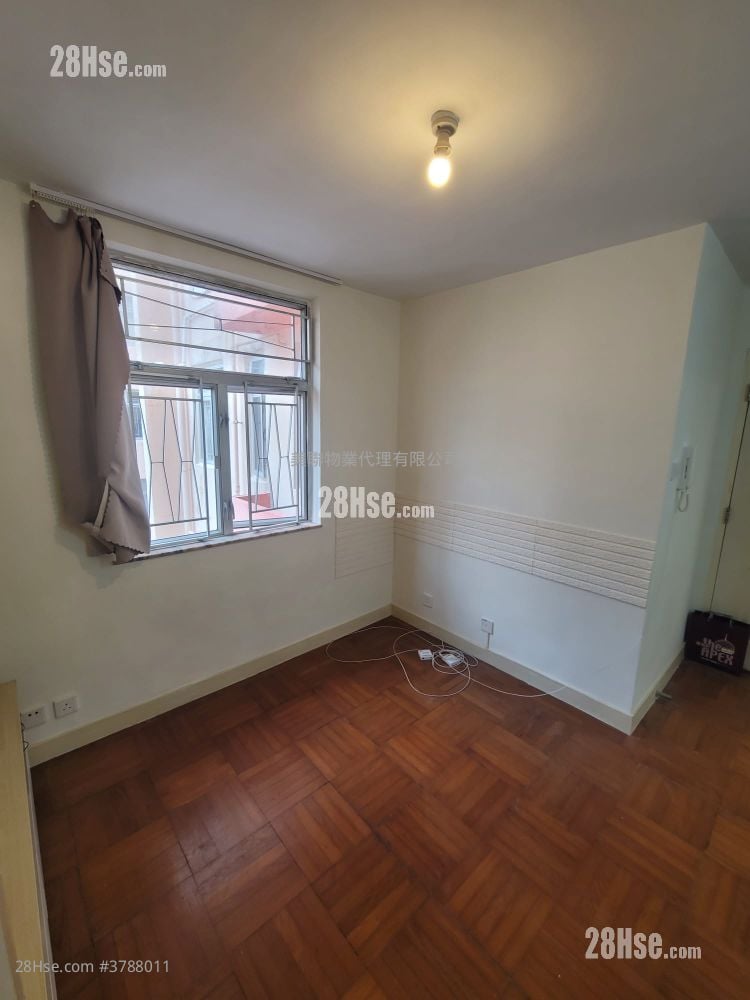 Amoy Gardens Rental 2 Bedrooms , 1 Bathroom 390 ft²