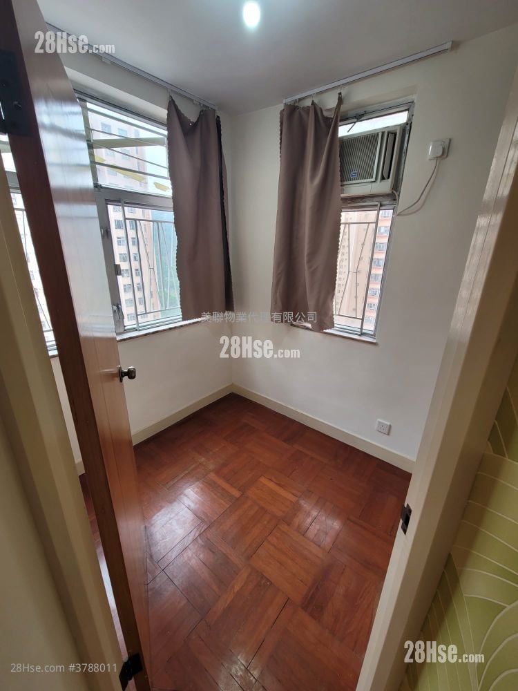 Amoy Gardens Rental 2 Bedrooms , 1 Bathroom 390 ft²