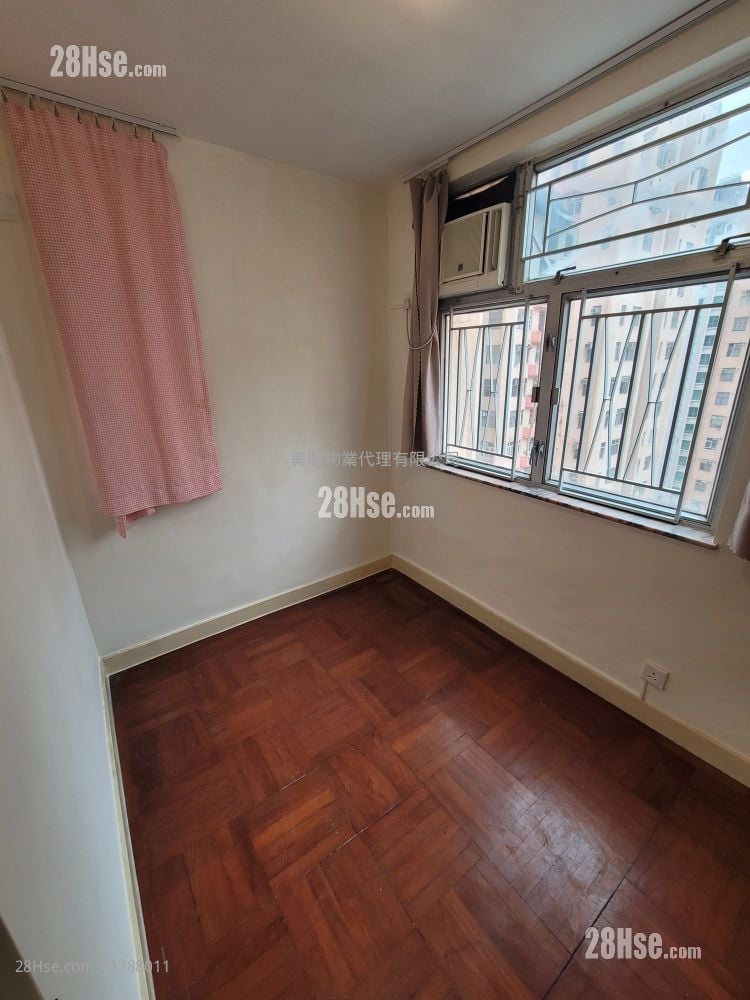Amoy Gardens Rental 2 Bedrooms , 1 Bathroom 390 ft²