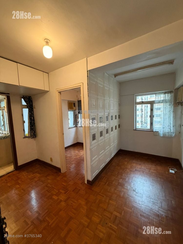 Li Tak Mansion Sell 1 Bedroom , 1 Bathroom 231 ft²