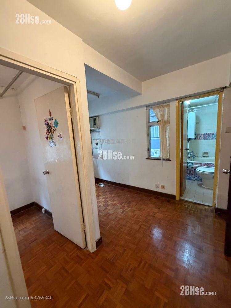 Li Tak Mansion Sell 1 Bedroom , 1 Bathroom 231 ft²