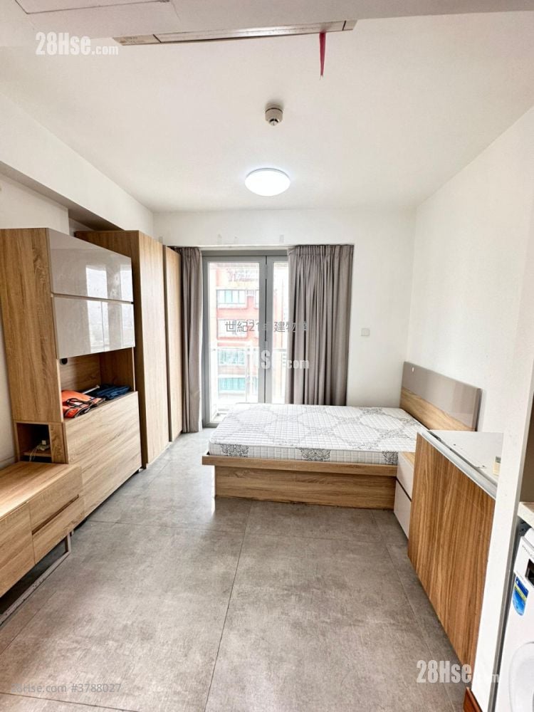 Ava62 Sell 1 Bathroom 206 ft²