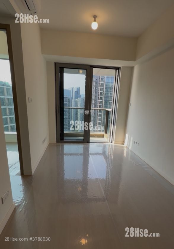 KOKO Hills 售盘 2 房 , 1 浴室 425 平方尺