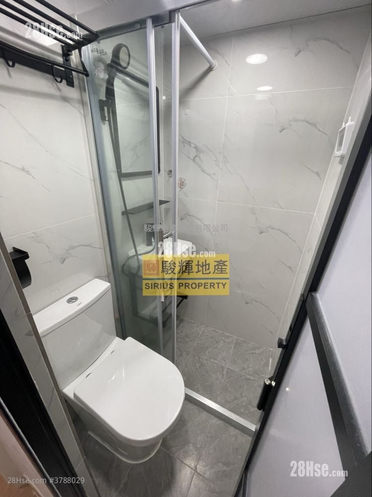 美丽都大厦 租盘 140 平方尺