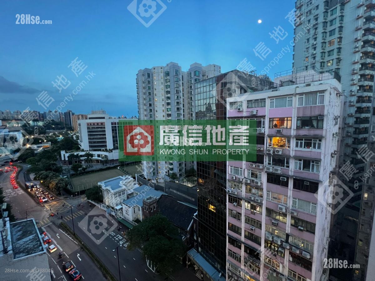 华丰大厦 售盘 3 房 , 2 浴室 644 平方尺