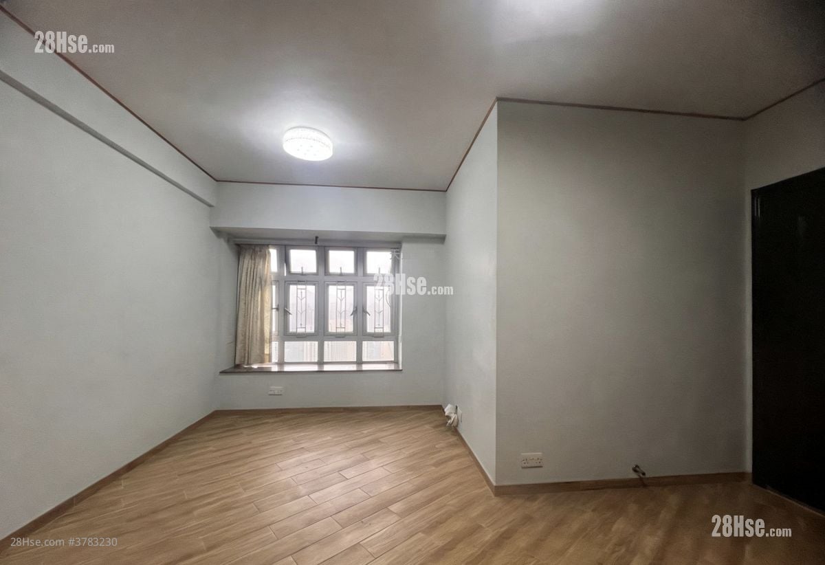 翠林花园 租盘 2 房 , 1 浴室 429 平方尺