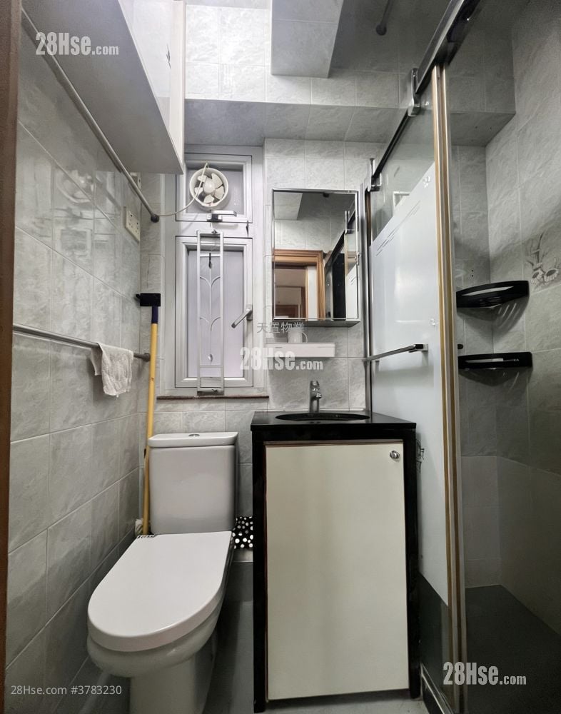 翠林花园 租盘 2 房 , 1 浴室 429 平方尺