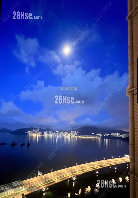 Sea To Sky Sell 4 Bedrooms , 2 Bathrooms 1,077 ft²