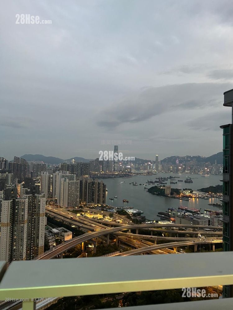 Manhattan Hill Sell 3 Bedrooms 894 ft²